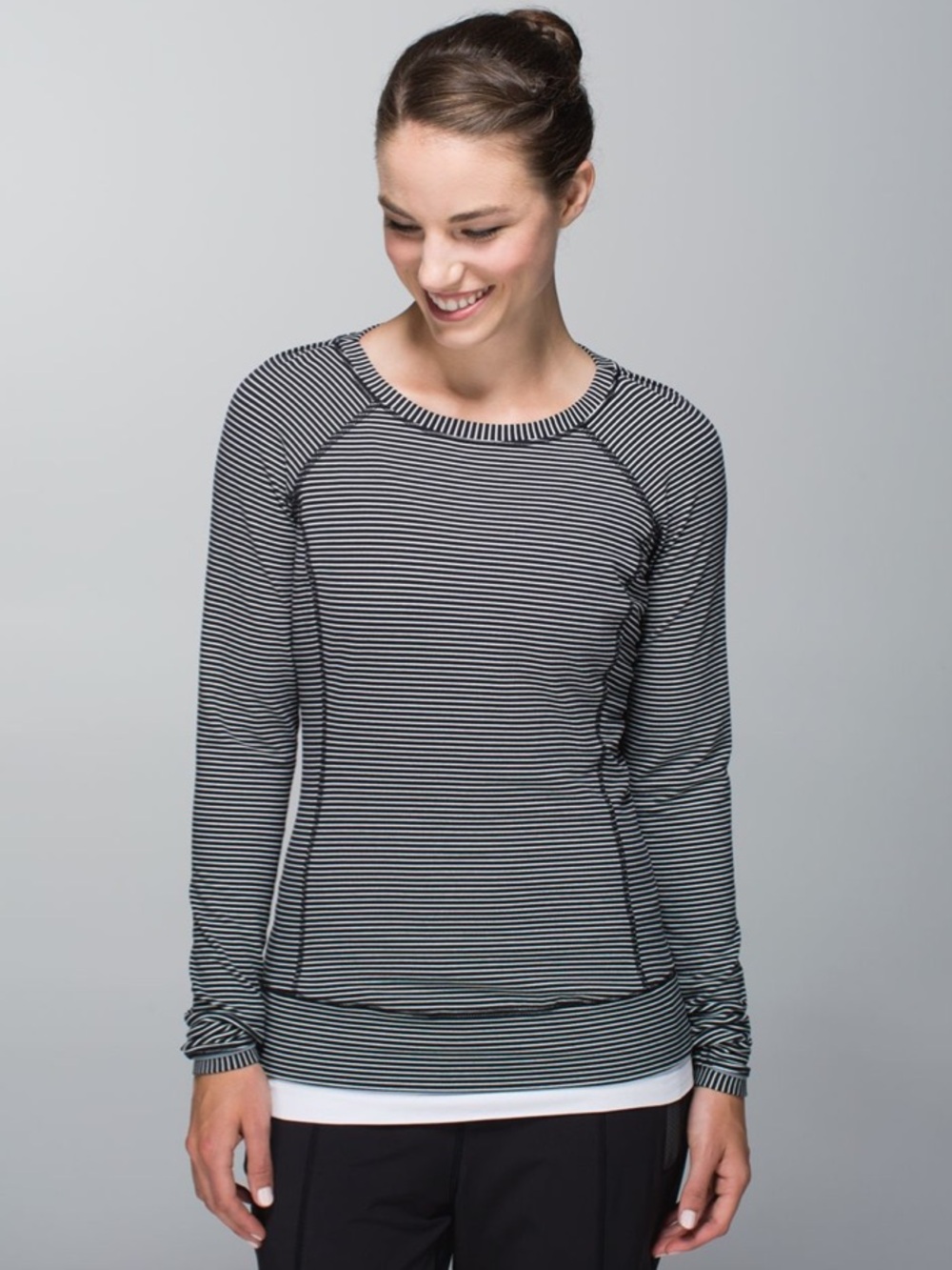 Lululemon Race Your Pace Long Sleeve White Black Stripe Size 4 W3G16S